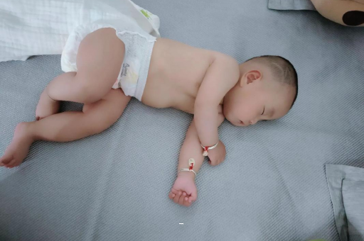 宁阳宝宝短发型女